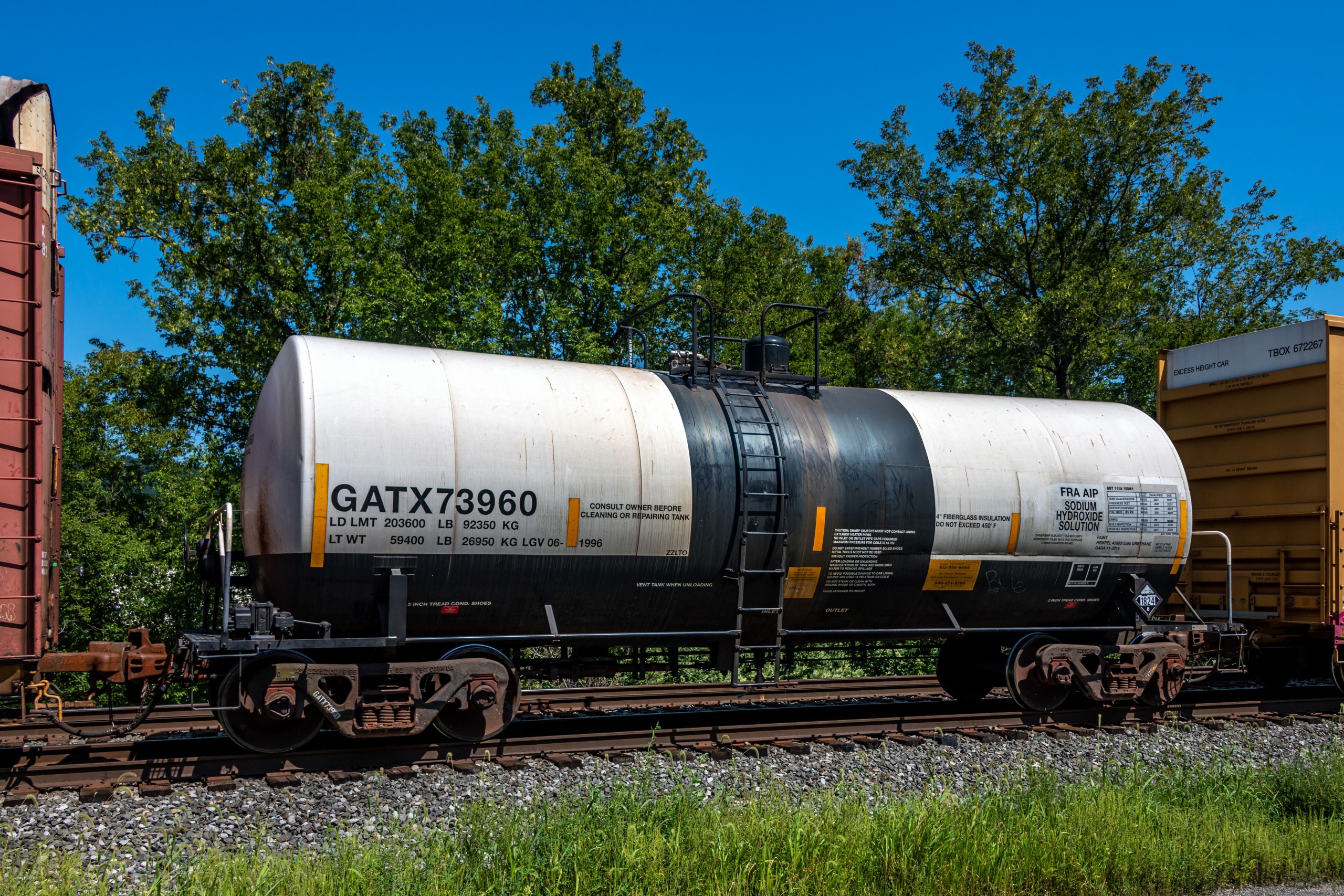 acid-tank-cars-gatx-corporation